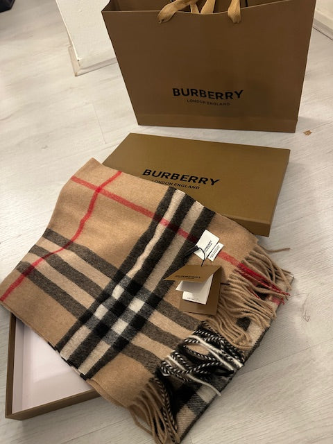 Burberry London scarf