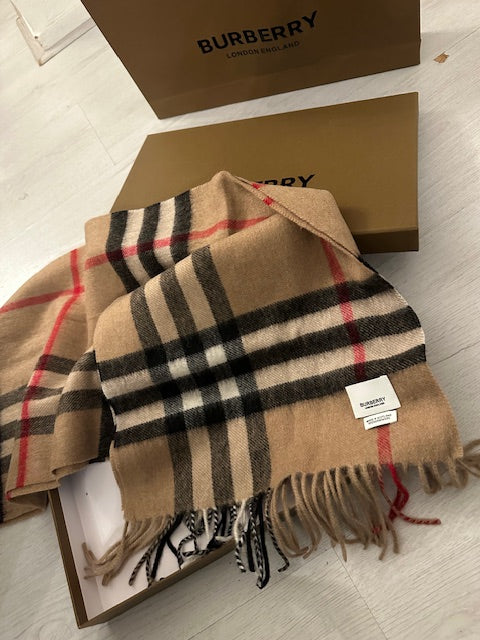Burberry London scarf