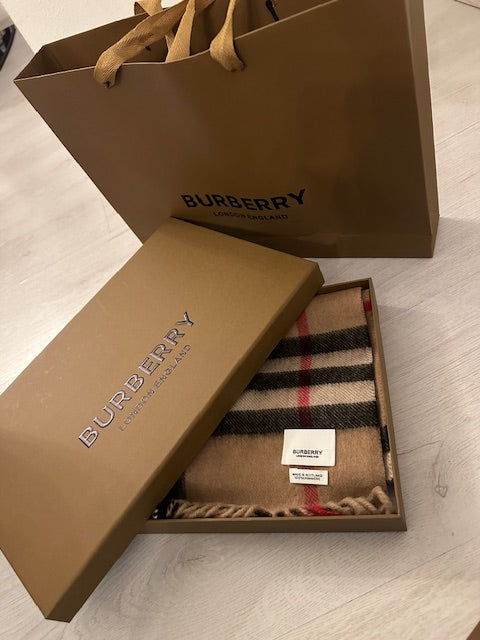 Burberry London scarf