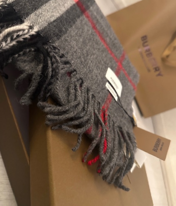 Burberry London scarf