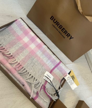 Burberry London scarf