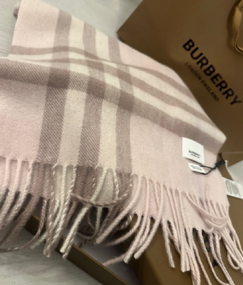 Burberry London scarf